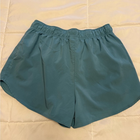 Gymshark Women’s Essential Loose Fit Training Shorts Teal Size Sm - Picture 5 of 6